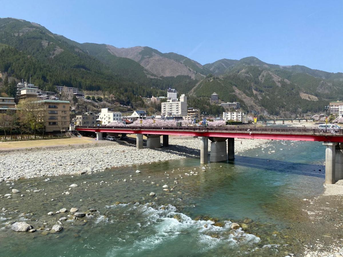 花緑里-Hanamidori-乙原のやど 岐阜下呂温泉郡上飛騨金山湖畔リゾート Gudzso Kültér fotó